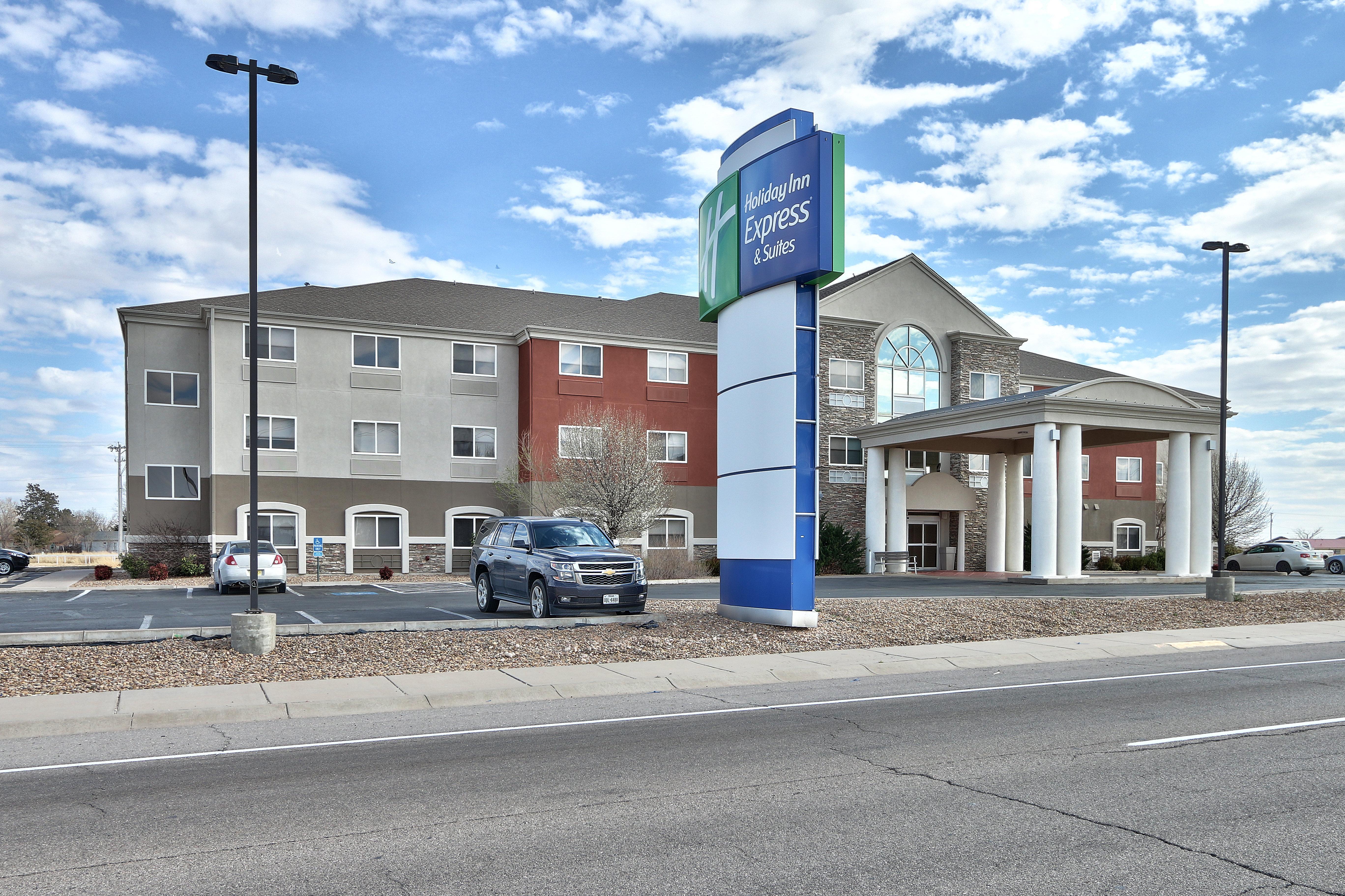 Holiday Inn Express & Suites Portales By Ihg Luaran gambar