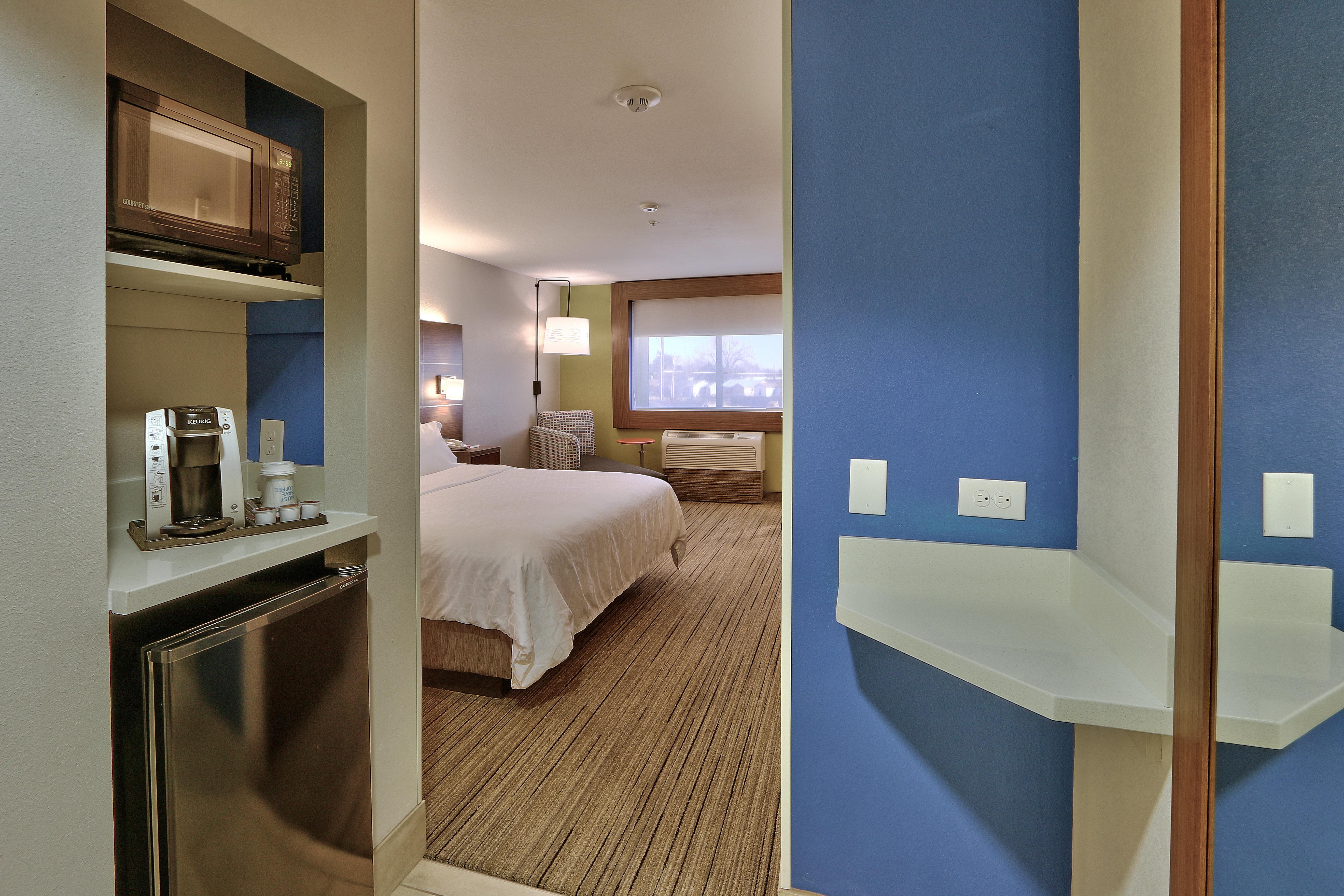 Holiday Inn Express & Suites Portales By Ihg Luaran gambar