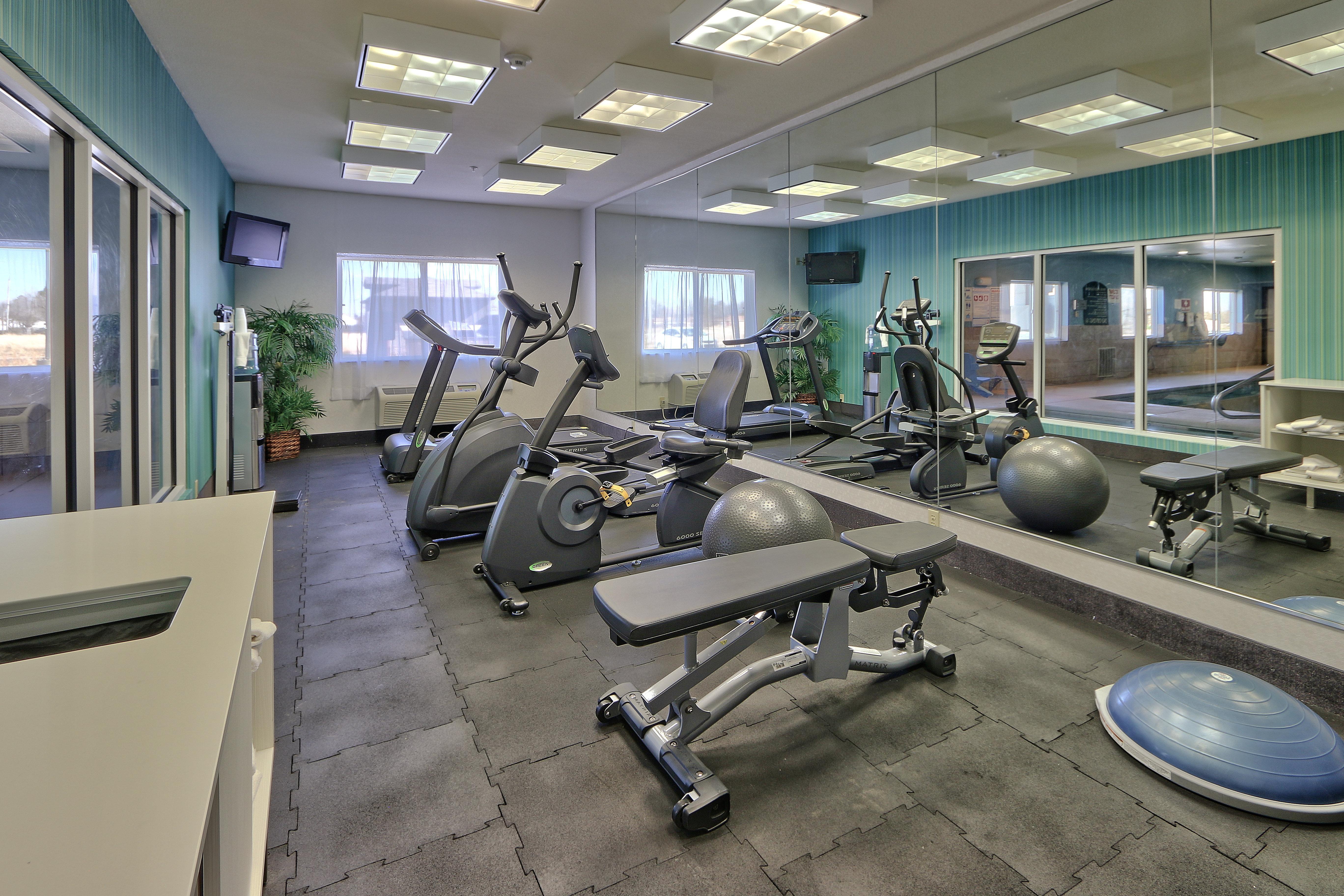 Holiday Inn Express & Suites Portales By Ihg Luaran gambar