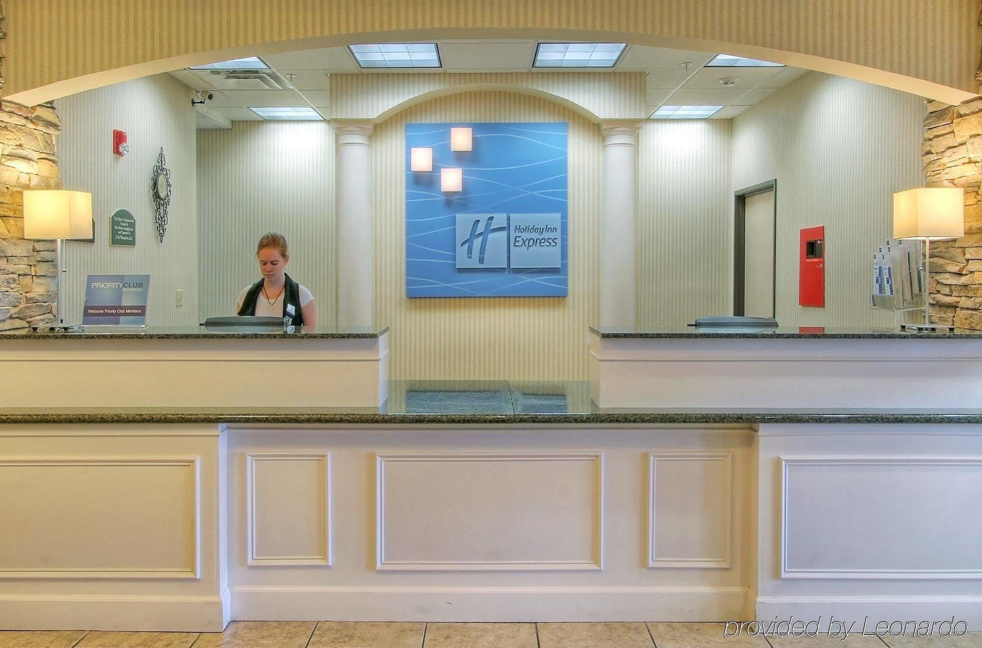 Holiday Inn Express & Suites Portales By Ihg Luaran gambar